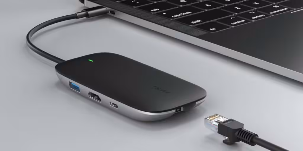 Best USB-C Hub for Google Chromecast with Google TV