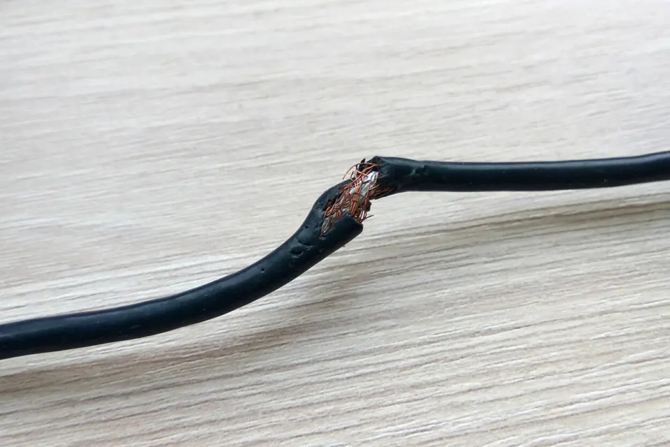 lg tv cable